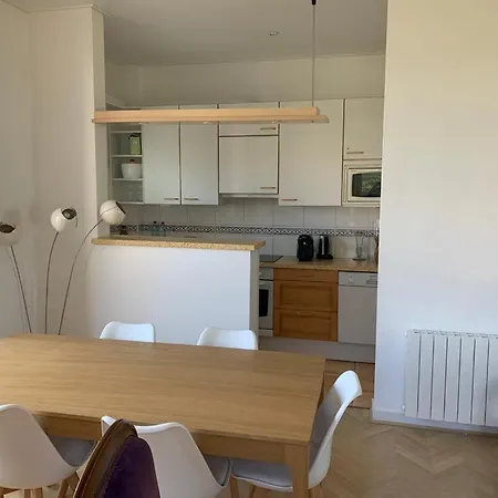 Pontaillac With Stunning Sea Views Apartamento